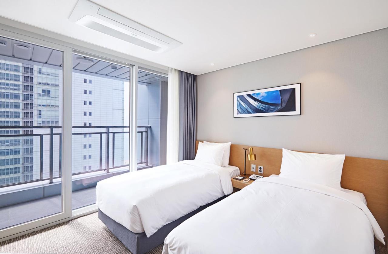 Lavi De Atlan Hotel ปูซาน ภายนอก รูปภาพ